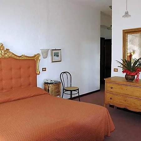 Hotel Tre Esse 2*