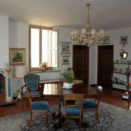 特利艾赛乡村酒店 2* 阿西西