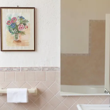 特利艾赛乡村酒店